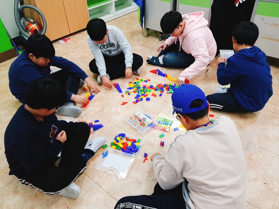 첫번째 슬라이드